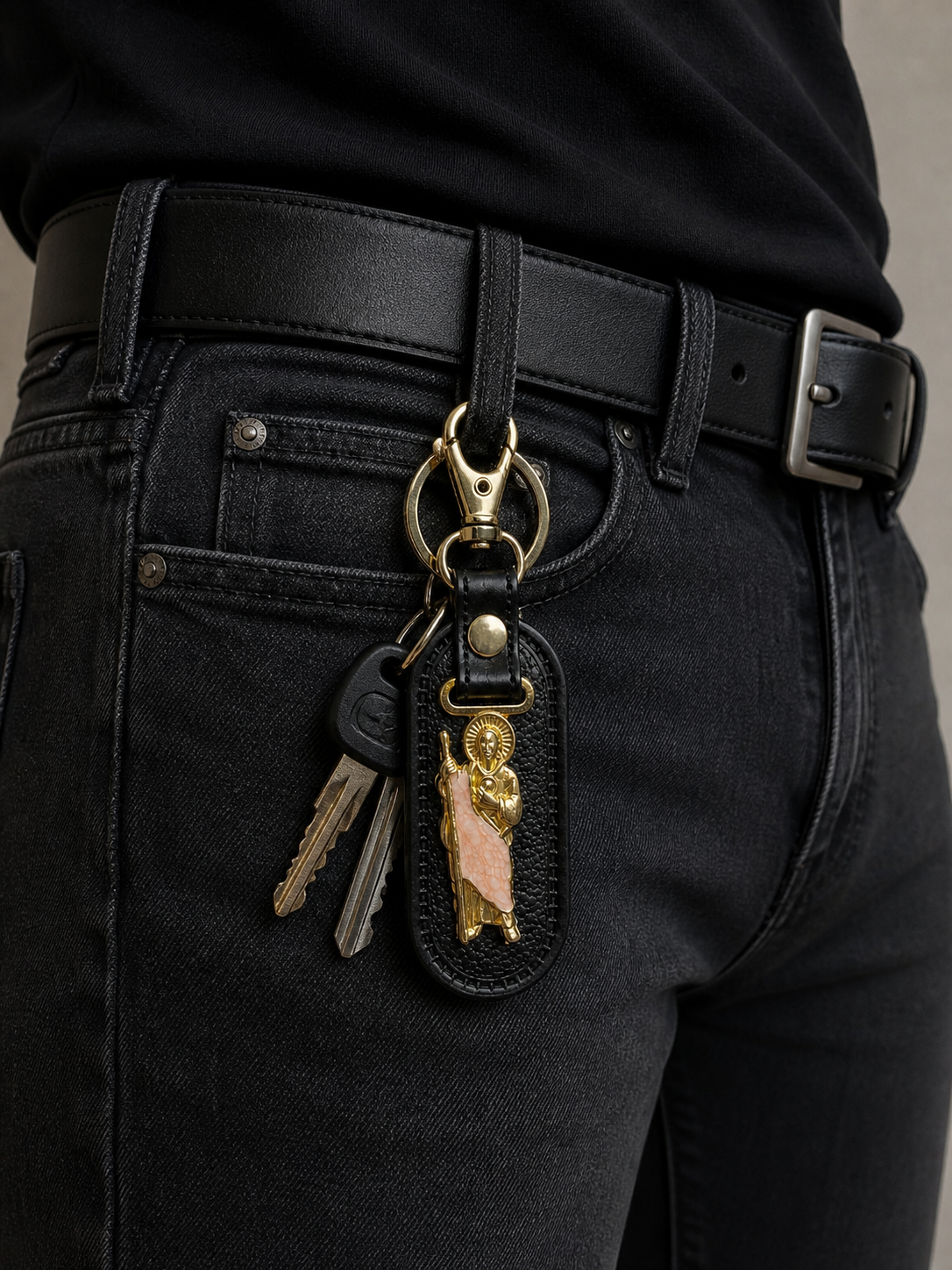 Llavero San Judas Tadeo / Virgen de Guadalupe Premium de Cuero Negro con Clip Metálico